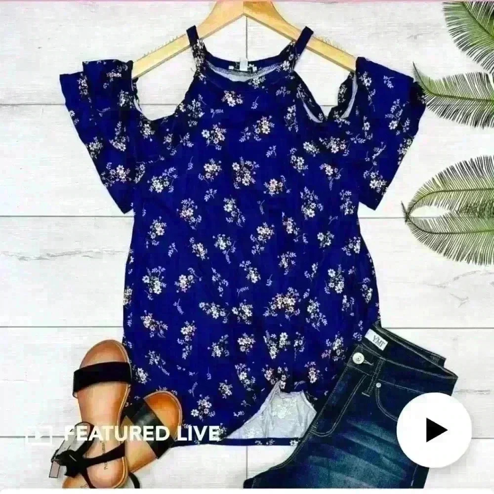 Blue floral top #18